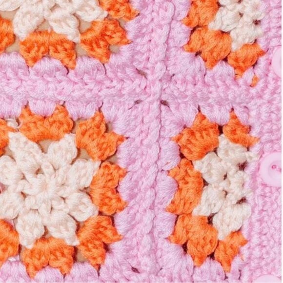 Flower Power Pink Crochet Crop Top - Picture 7 of 7